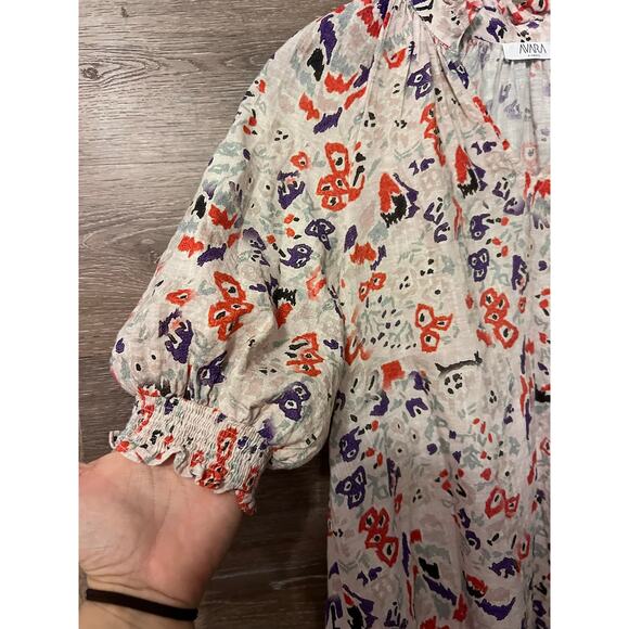 Avara top floral Puff short sleeves size XS Cotton V neck classic - Picture 4 of 9